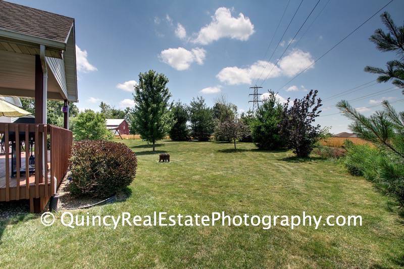4212 Bedford Ct Quincy, IL Matterport 3D Floor Plans