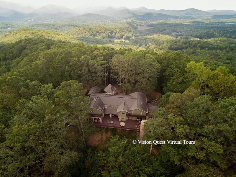 310 Chateau – Blairsville, GA – 3D Matterport Floor Plan and Aerial Video